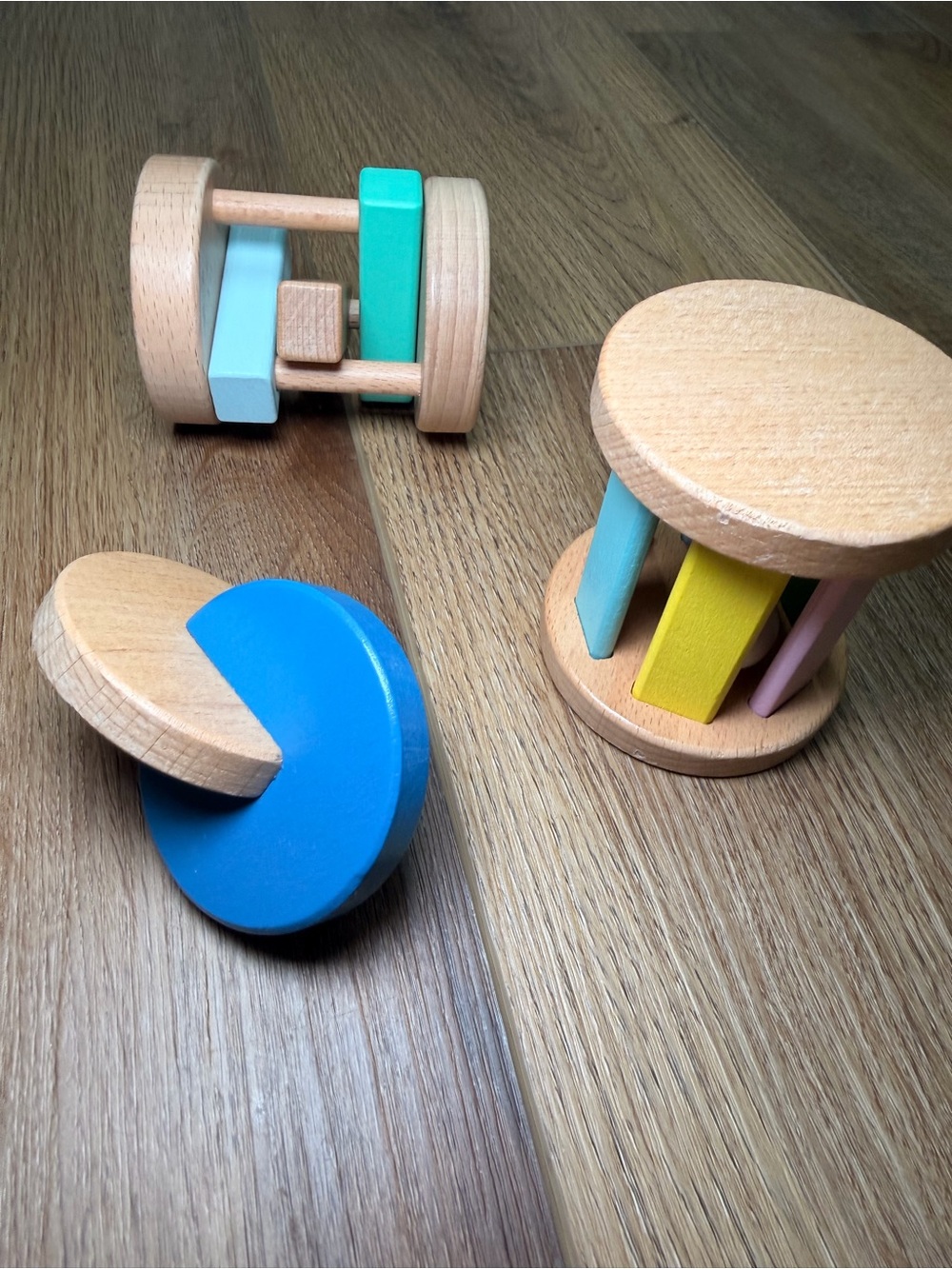 KiwiCo Panda Crate 3 Wooden Montessori Developmental Toy Rattles Transfer Discs - Picture 9 of 11